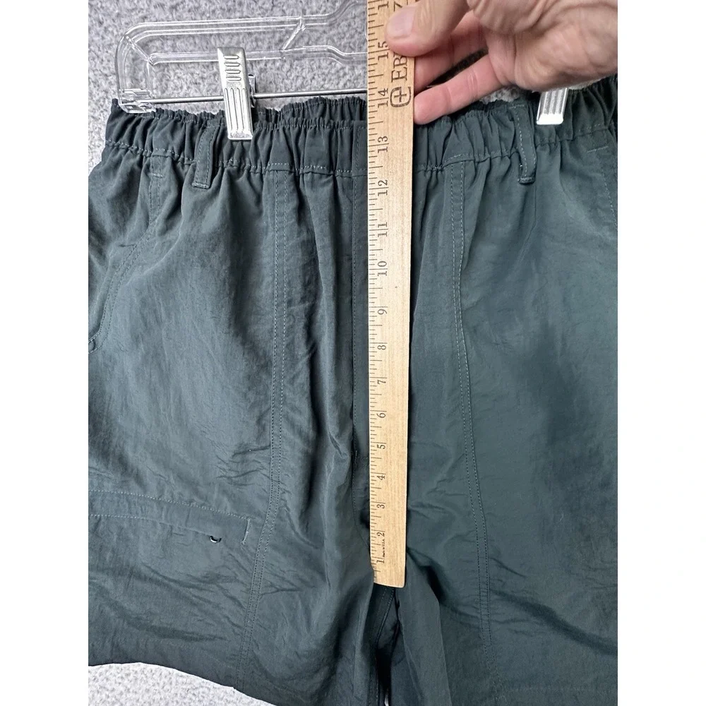 Cabela's World Wide Sportsman Men's DuPont Supplex Nylon Fishing Shorts L Green